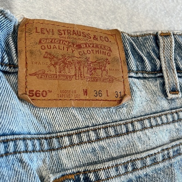 Men’s vintage 90s Levi’s 560 loose fit 36 x 31 - Picture 7 of 16